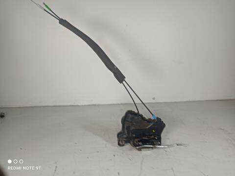 Cerradura Puerta Trasera Derecha Toyota Auris SOL