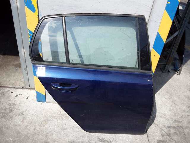 Foto 1ª: Puerta Trasera Derecha Volkswagen Golf 1.6 TDI 105CV 0CV [CAYC] (2010)