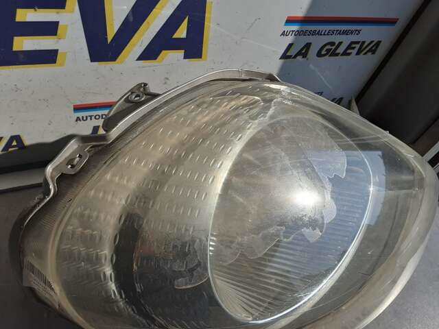 Foto 2ª: Faro Derecho Renault Trafic 2.0 DCI115CV 0CV [M9R 630] (2012)