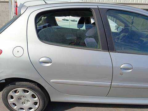 Puerta Trasera Derecha Peugeot 206 KFU