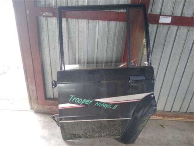Puerta Trasera Izquierda Isuzu Trooper 2.6 UBS 17 MAGIC II [2.6 LTR. - 85 KW]