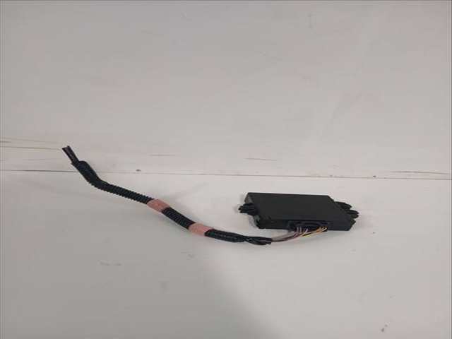 Foto 3ª: Centralita Motor ECU Toyota Yaris ACTIVE 112CV 82KW [2NRFKE] (2017)