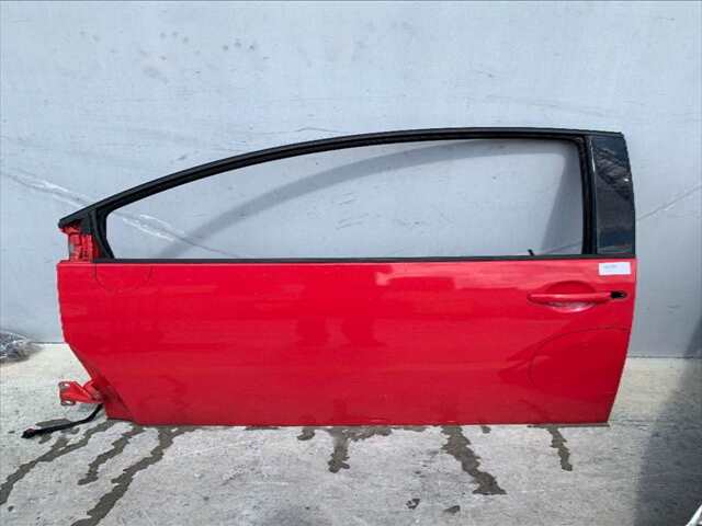 Foto 1ª: Puerta Delantera Izquierda Volkswagen New Beetle 1.900 TDI90CV/66KW [ALH] (1999)