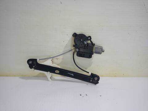 Foto 3ª: Elevalunas Manual Trasero Derecho Volkswagen Polo ADVANCE BLUEMOTION 90CV 66KW [CUSB] (2014)