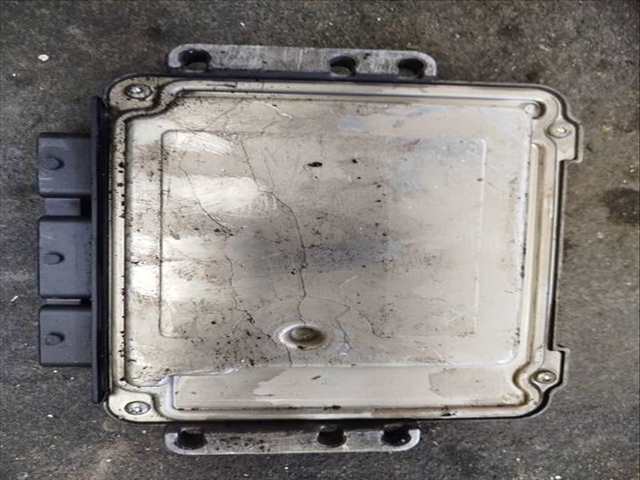 Foto 3ª: Centralita Motor ECU Renault Laguna VERSION INDEFINIDA (2005)