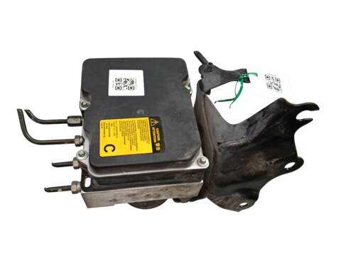 Abs Toyota Auris 2.0 D-4D ADE150_ ADE150R)