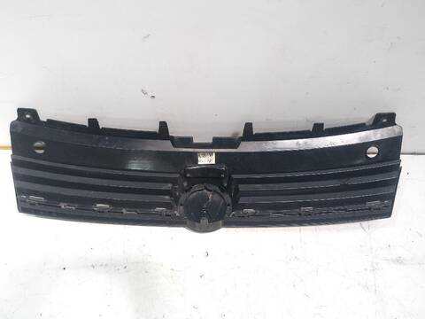 Foto 3ª: Rejilla Delantera Volkswagen Polo ADVANCE BLUEMOTION 90CV [CUSB] (2014)