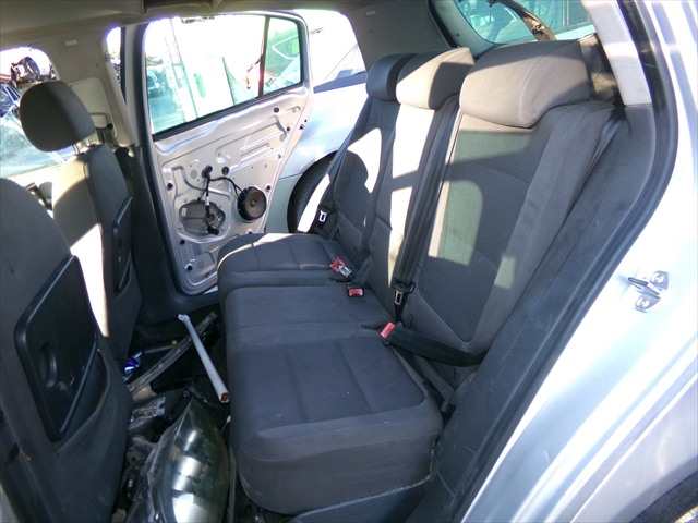 Foto 2ª: Asientos Traseros Volkswagen Golf 2.0 TDI MODELO PLUS,2004-2009 [BKD] (2005)