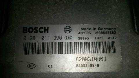 Foto 3ª: Centralita Motor ECU Renault Megane 1.9 DCI DIESEL BERLINA 120CV 88KW II BERLINA 5P [F9Q B8] (2002)