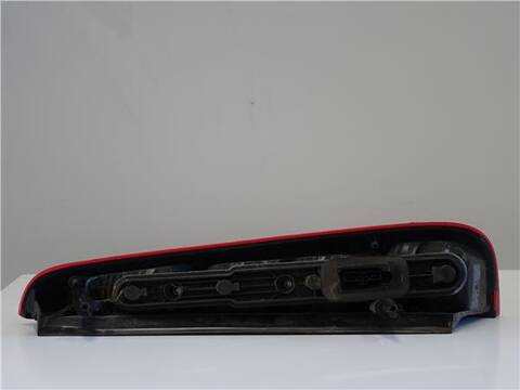 Foto 2ª: Piloto Trasero Izquierdo Ford C Max 1.6 100CV 74KW CB3) [HWDA] (2004)