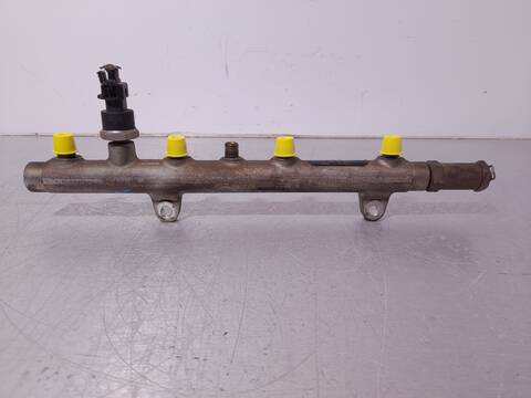 Rampa Inyectora Volvo S40 1.9 DIESEL CAT BERLINA 115CV 85KW