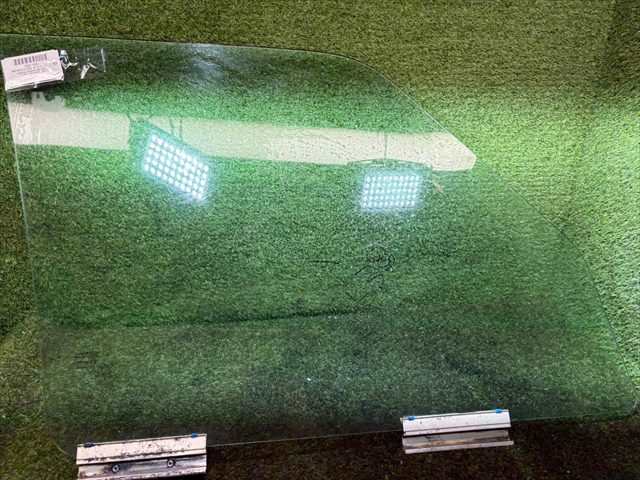 Luna Delantera Izquierda Land Rover Range 2.5 TDS P38