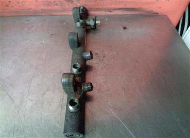 Foto 3ª: Rampa Inyectora Citroen Berlingo 2.0 HDI [RHY (DW10TD)]
