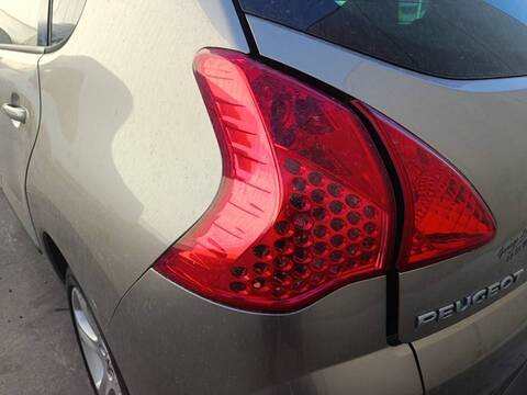 Piloto Trasero Izquierdo Peugeot 3008 9HR