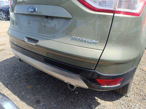 Foto 2ª: Paragolpes Trasero Ford Kuga TITANIUM 140CV 103KW (2014)