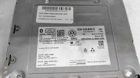 Foto 2ª: Sistema GPS Volkswagen Golf DADA BERLINA (2019)
