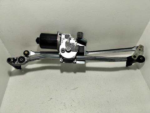 Foto 2ª: Motor Limpia Delantero Bmw Serie 1 114 120D 2 TD CAT 177CV (2004)
