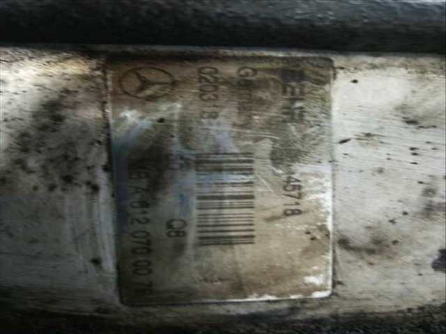 Foto 3ª: Radiador Aceite Mercedes Clase C 160 2.7 CDI 20V CAT BERLINA 170CV 125KW (2000)