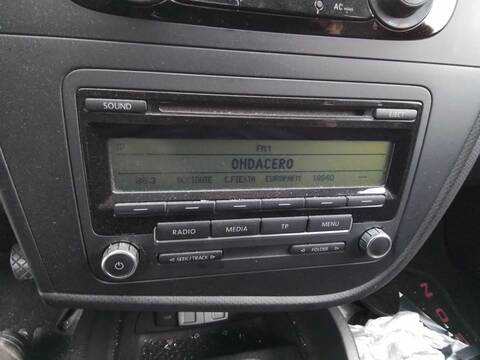 Foto 4ª: Sistema Audio Radio CD Seat Leon 1.6 TDI 90CV 66KW [CAY] (2012)