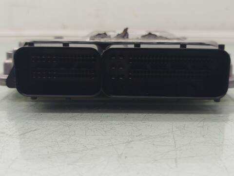 Foto 2ª: Centralita Motor ECU Audi Q5 2.0 TDI QUATTRO 170CV 125KW [CAHA] (2009)