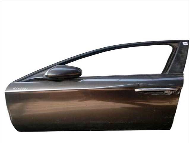 Foto 2ª: Puerta Delantera Izquierda Alfa Romeo 159 1.9 JTDM 8V 939AXE1B) 120CV (2005)