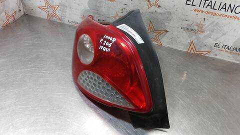 Foto 2ª: Piloto Trasero Izquierdo Peugeot 206 BASICO 68CV 50KW [8HZDV4TD] (2009)