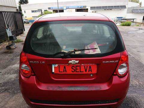 Portón Chevrolet Aveo B12D1 BERLINA