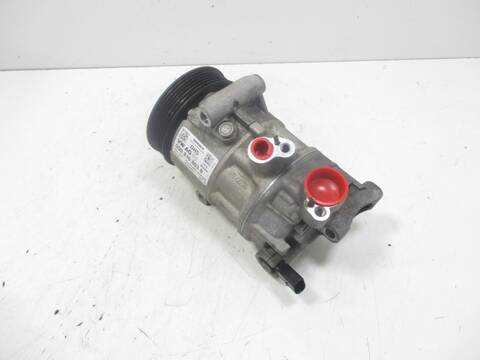 Foto 2ª: Compresor Aire Acondicionado Volkswagen Golf CYV (2016)