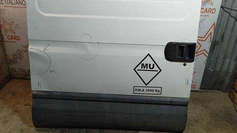 Foto 3ª: Puerta Lateral Corredera Derecha Iveco Daily 29 - L 12 CAJA CERRADA LARGO 116CV 85KW [F1AE0481] (2003)