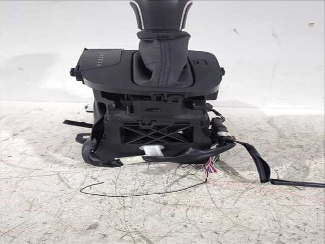 Foto 3ª: Palanca de Cambio Toyota Yaris 1.5 HYBRID MXPH11) 92CV [M15A-FXE] (2020)