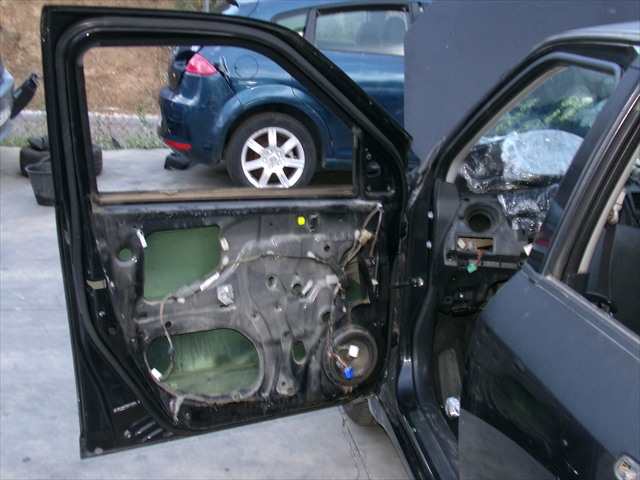 Foto 2ª: Puerta Delantera Izquierda Suzuki Swift 1.3 D 2006-2011 [Z13DTJ] (2009)