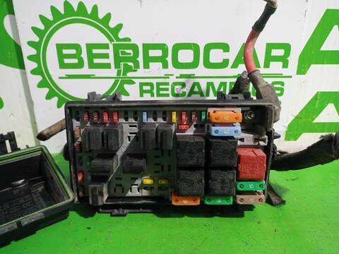 Foto 2ª: Caja Reles Fusibles Opel Corsa 1.3 16V CDTI 75CV 55KW [Z13DTJ] (2007)