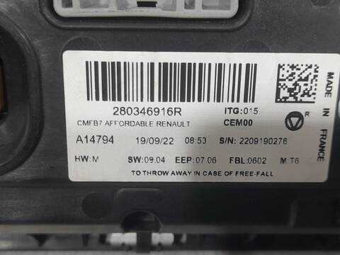 Foto 3ª: Sistema GPS Renault Clio 1.0 LPG B7MT) 91CV 67KW [H4D480] (2022)