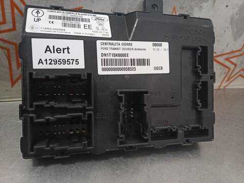 Foto 3ª: Centralita Cierre Centralizado Ford Transit AMBIENTE 75CV 55KW [UGCB] (2015)