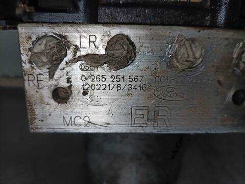 Foto 4ª: Abs Ford Transit FT 350 HD) CABINA SIMPLE MEDIA 155CV 114KW CAJA ABIERTA [CVRB] (2012)