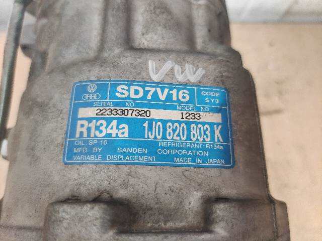 Foto 2ª: Compresor Aire Acondicionado Volkswagen New Beetle 1.6 G [BFS] (2004)