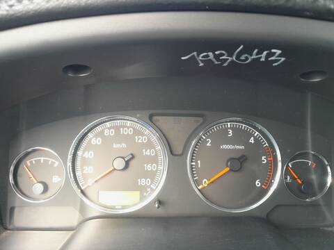 Cuadro de Instrumentos Nissan Patrol GR Y61) SE