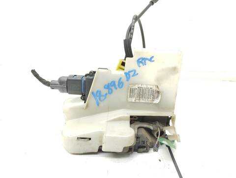 Cerradura Puerta Delantera Izquierda Volkswagen Polo ADVANCE 70CV 51KW