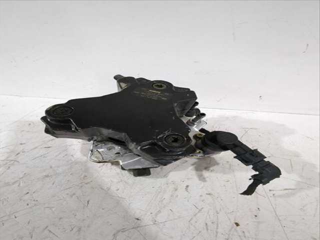 Foto 2ª: Bomba Inyeccion Kia Carens 2.0 CRDI 140 140CV [D4EA] (2006)