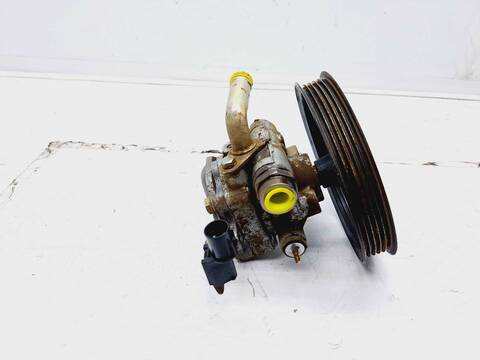 Foto 4ª: Bomba de Direccion Mitsubishi Montero 1.8 CAT 114CV 84KW [4G93] (2005)