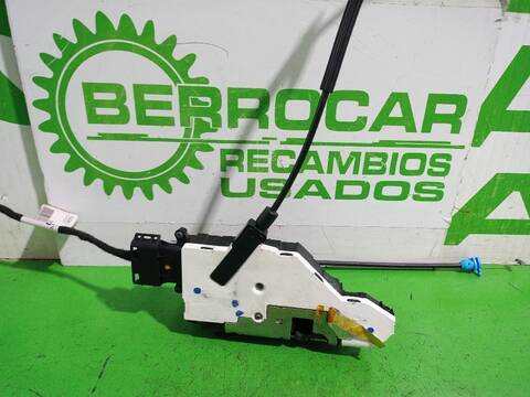 Foto 3ª: Cerradura Puerta Delantera Derecha Citroen C4 EXCLUSIVE AUT. 109CV [9HZDV6TED4] (2006)