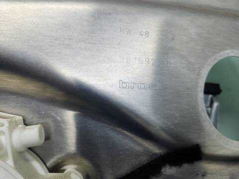 Foto 3ª: Elevalunas Eléctrico Delantero Izquierdo Mercedes Clase C 160 C 220 CDI 204.008) BERLINA 170CV 125KW [646811] (2008)
