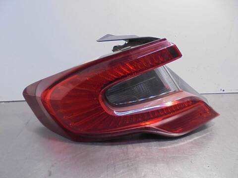 Piloto Trasero Izquierdo Fiat Tipo EASY 95CV 70KW