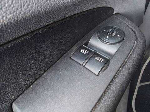 Foto 4ª: Botonera Elevalunas Ford Focus 1.6 TDCI CAT BERLINA 109CV 80KW [G8DB] (2008)