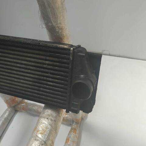 Intercooler Mercedes Sprinter 311 CDI 906.631 906.633 906.635 906.637)