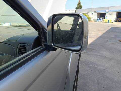 Retrovisor Derecho Nissan Navara D PICKUP D22) YD25DDTI