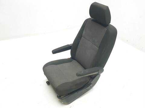 Foto 2ª: Asiento Delantero Izquierdo Volkswagen Transporter 2.0 TDI 150CV T6 [CXHA] (2015)
