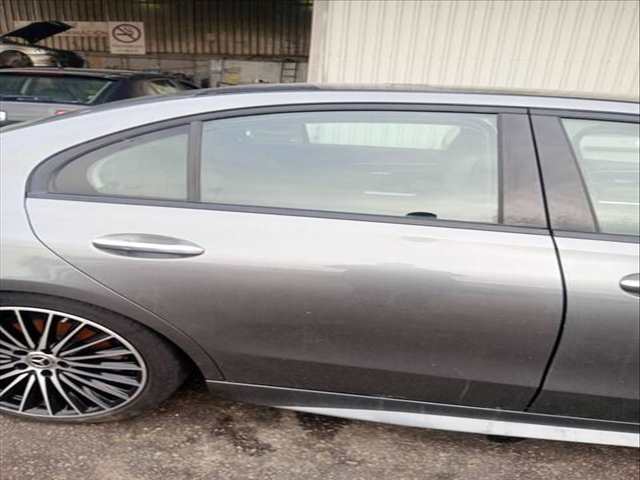 Puerta Trasera Derecha Mercedes Clase C 160 C 200 206.042) BERLINA 224CV 165KW