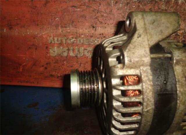 Foto 3ª: Alternador Ssangyong Actyon 2.0 200 XDI [2.0 LTR. - 104 KW TD CAT] [D20DT]