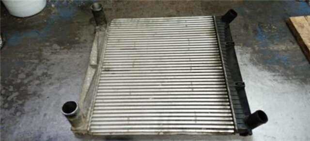Foto 3ª: Intercooler Land Rover Range 3.6 TDV8 HSE [3.6 LTR. - 200 KW TD V8] [368DT]
